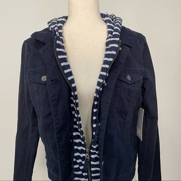 NWT Splendid Corby Twofer Jacket with Stripe Hood Size Medium - Picture 7 of 16